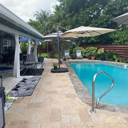 Bed and Breakfast Wilton Manors A Mens Oasis Экстерьер фото