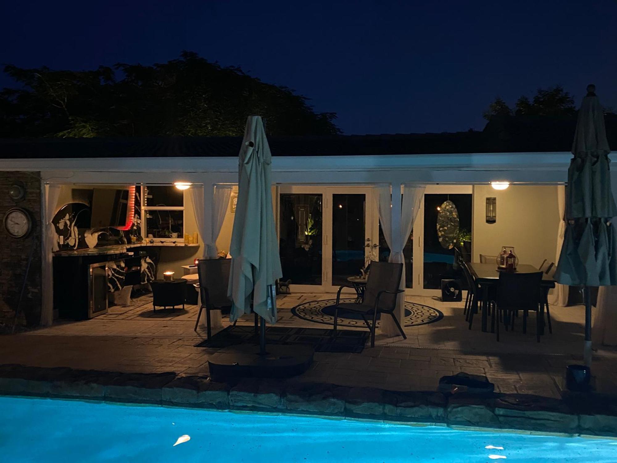 Bed and Breakfast Wilton Manors A Mens Oasis Экстерьер фото